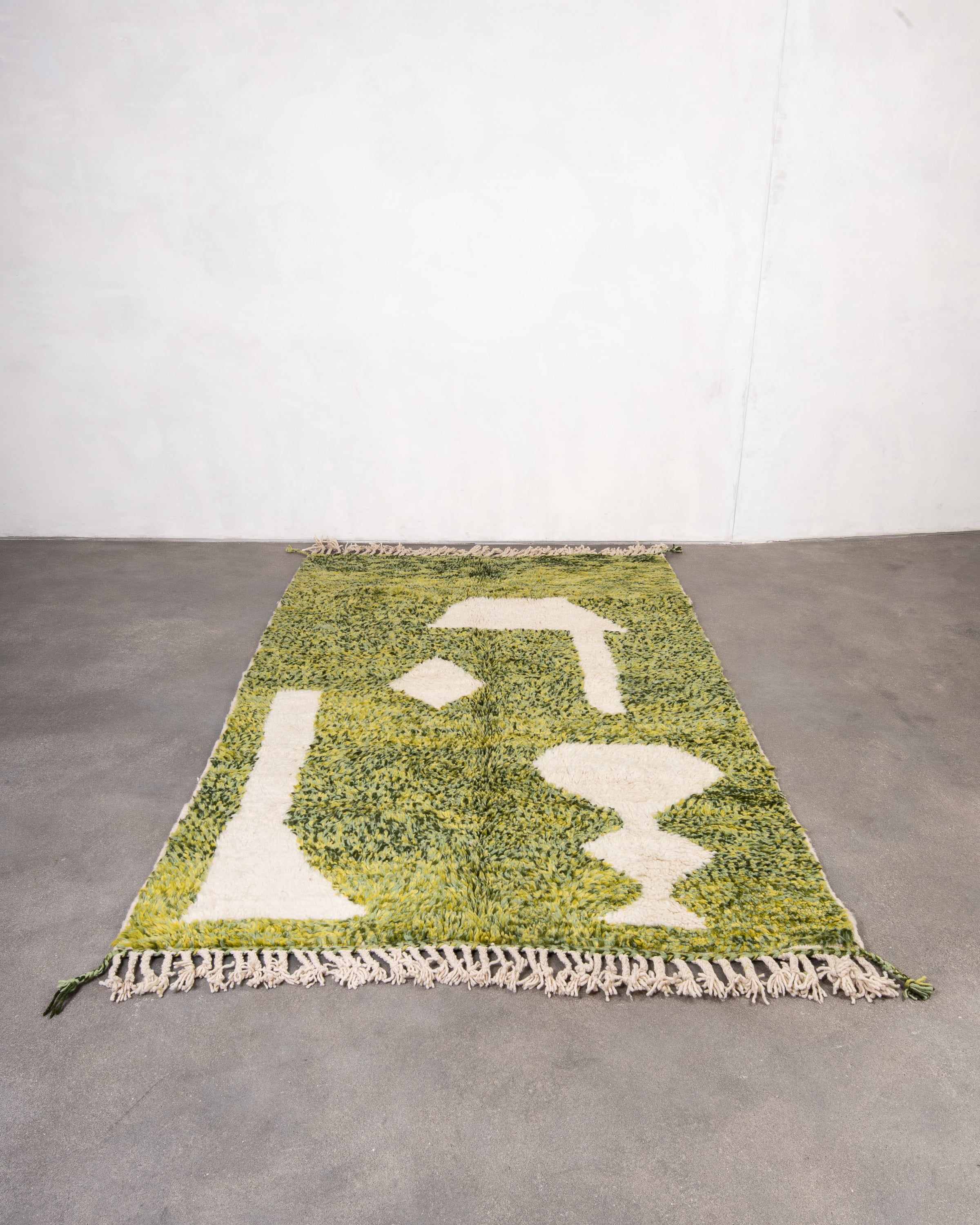 Modern designer handcrafted Berber rug from morocco Beniourain with beautiful colors and patterns